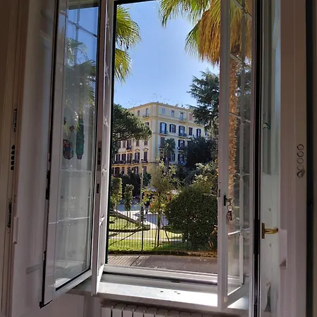 Dopica Lt 4* Napoli